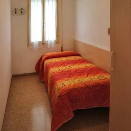 Apartamento In 42753